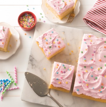 Duncan Hines® Yellow Birthday Sheet Cake